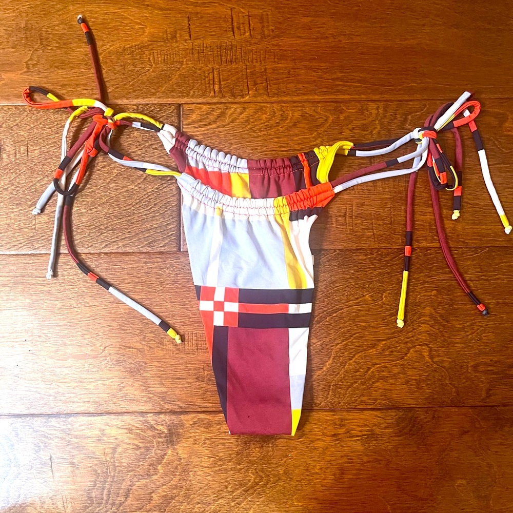 San Lorenzo Thong Bikini Bottom